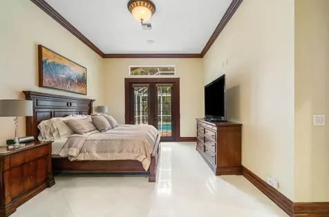 12 Martinique Cove Palm Beach Gardens FL 33418