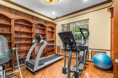 12 Martinique Cove Palm Beach Gardens FL 33418