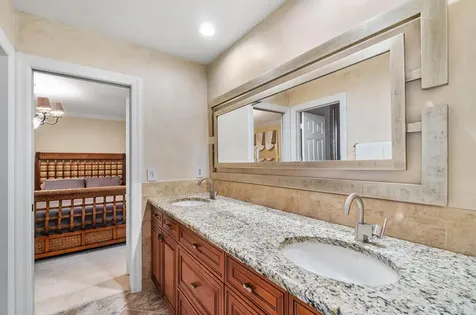 12 Martinique Cove Palm Beach Gardens FL 33418