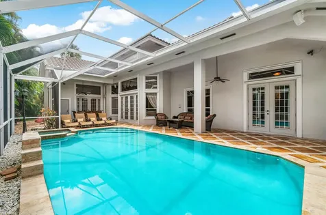 12 Martinique Cove Palm Beach Gardens FL 33418