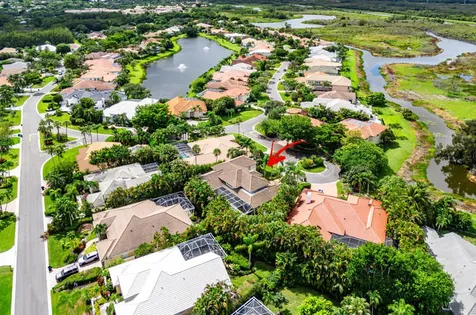 12 Martinique Cove Palm Beach Gardens FL 33418