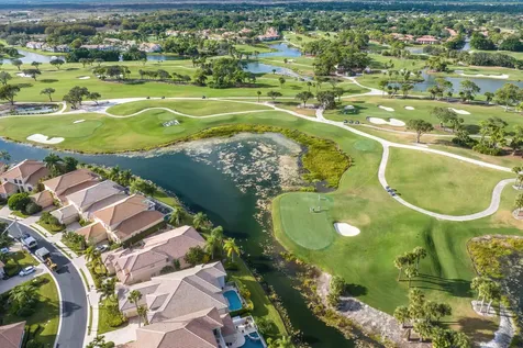 12 Martinique Cove Palm Beach Gardens FL 33418