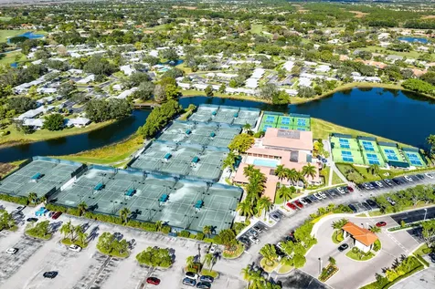 12 Martinique Cove Palm Beach Gardens FL 33418