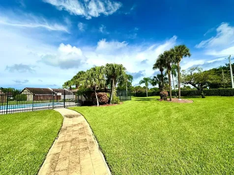 10128 Boca Bend E Boca Raton FL 33428