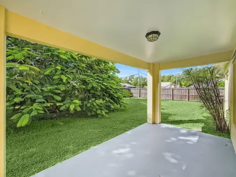 5323 NW Perez Court Port St Lucie FL 34983