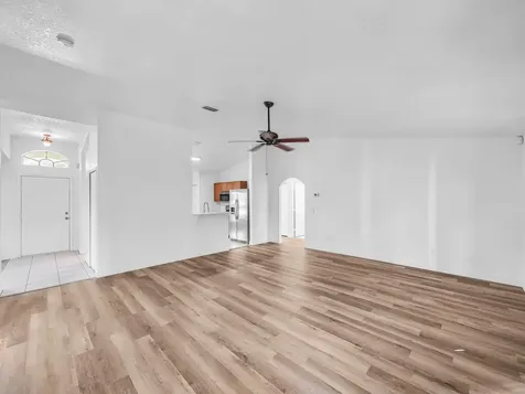 5323 NW Perez Court Port St Lucie FL 34983