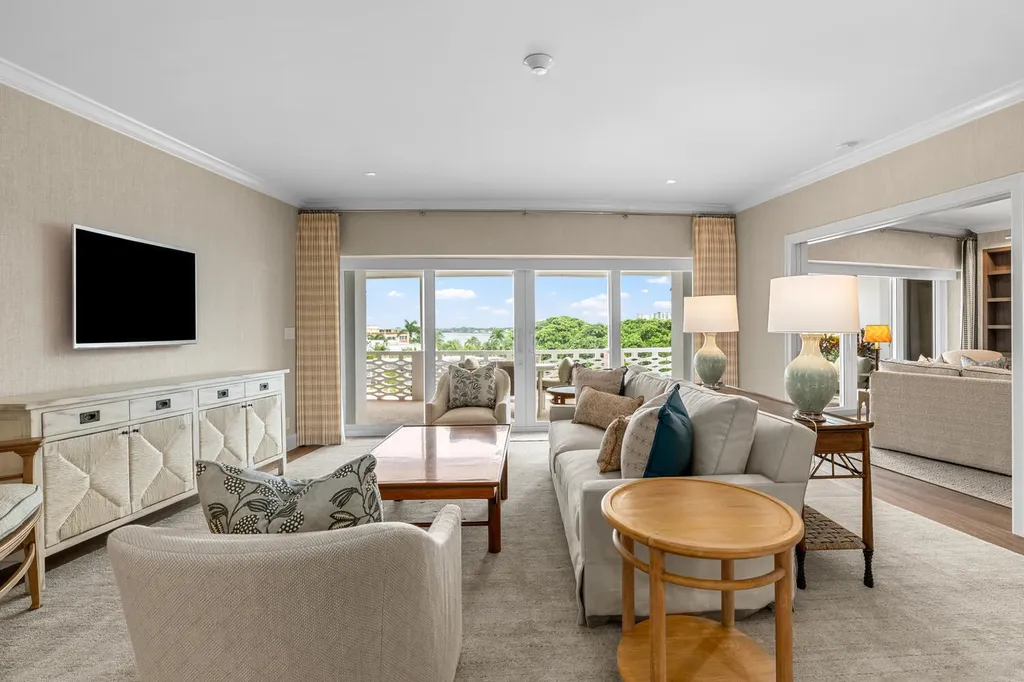 315 S Lake Drive Palm Beach FL 33480