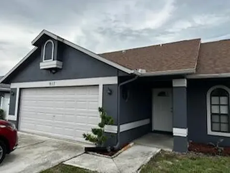 917 SE Streamlet Avenue Port St Lucie FL 34983