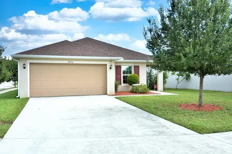 5850 NW Pine Trail Circle Port St Lucie FL 34983