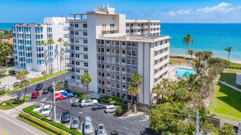 1069 Hillsboro Mile, Hillsboro Beach FL 33062