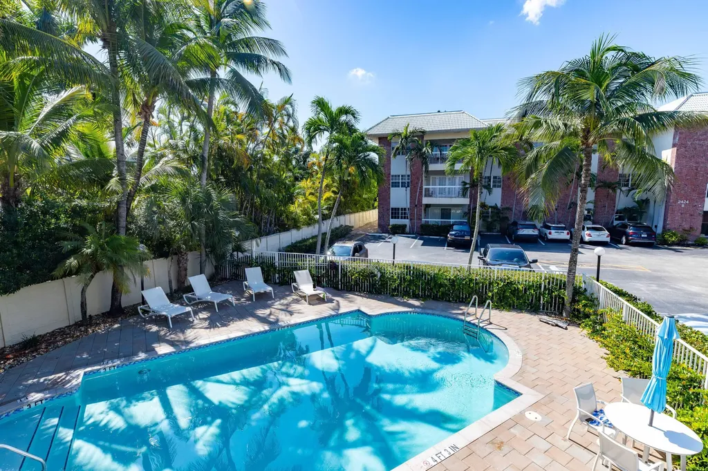 2420 SE 17th Street Fort Lauderdale FL 33316