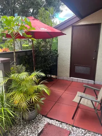 450 Knollwood Court Royal Palm Beach FL 33411