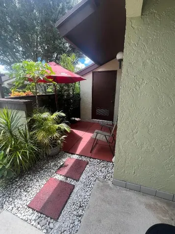 450 Knollwood Court Royal Palm Beach FL 33411