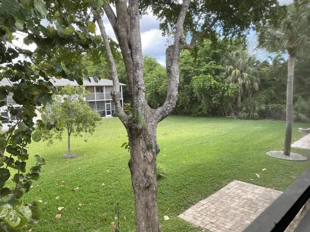 61 Hastings D West Palm Beach FL 33417