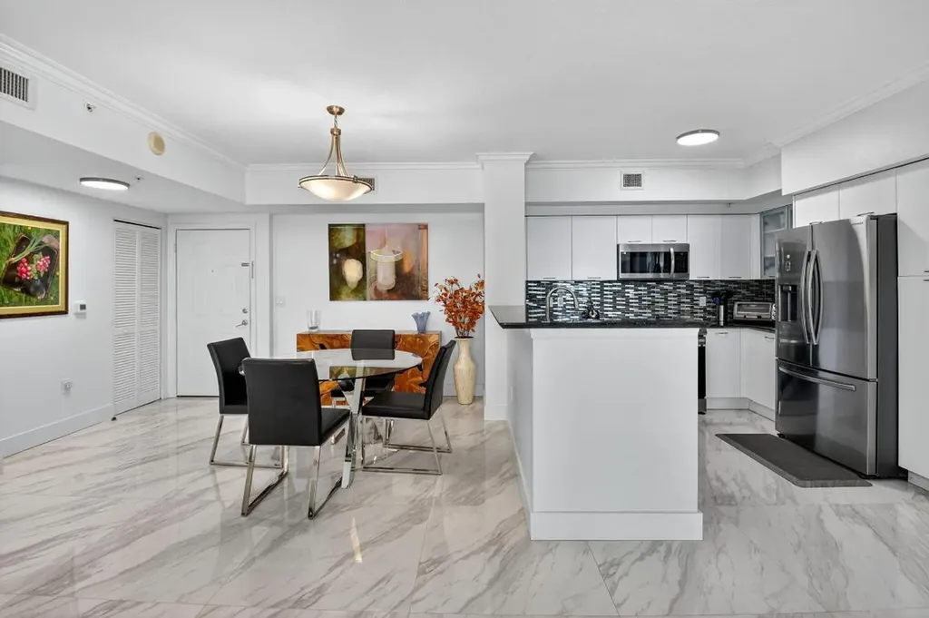 625 Casa Loma Boulevard Boynton Beach FL 33435