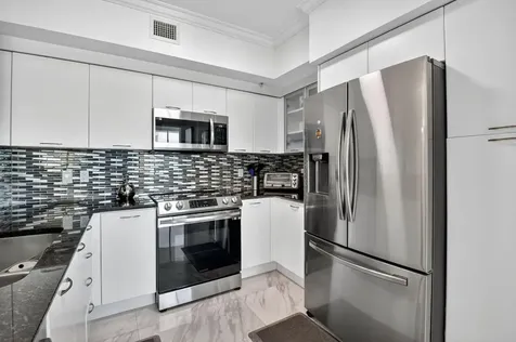 625 Casa Loma Boulevard Boynton Beach FL 33435