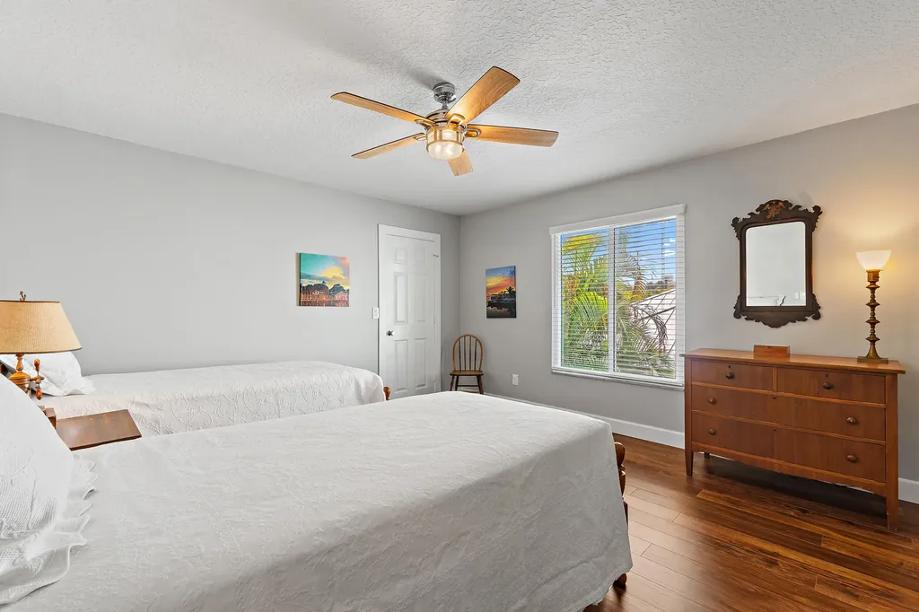 3463 Canal Court Jupiter FL 33469