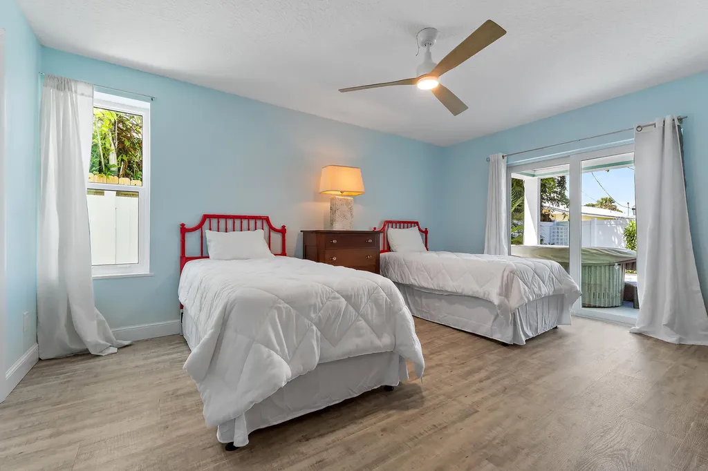 3463 Canal Court Jupiter FL 33469