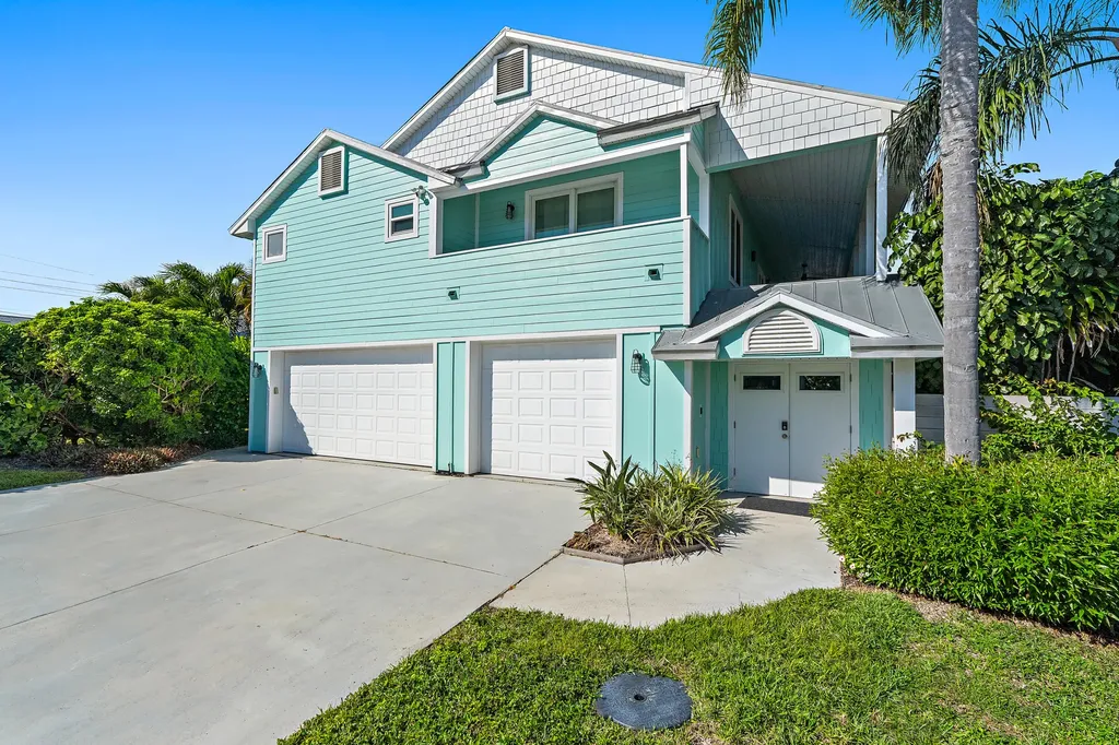 3463 Canal Court Jupiter FL 33469