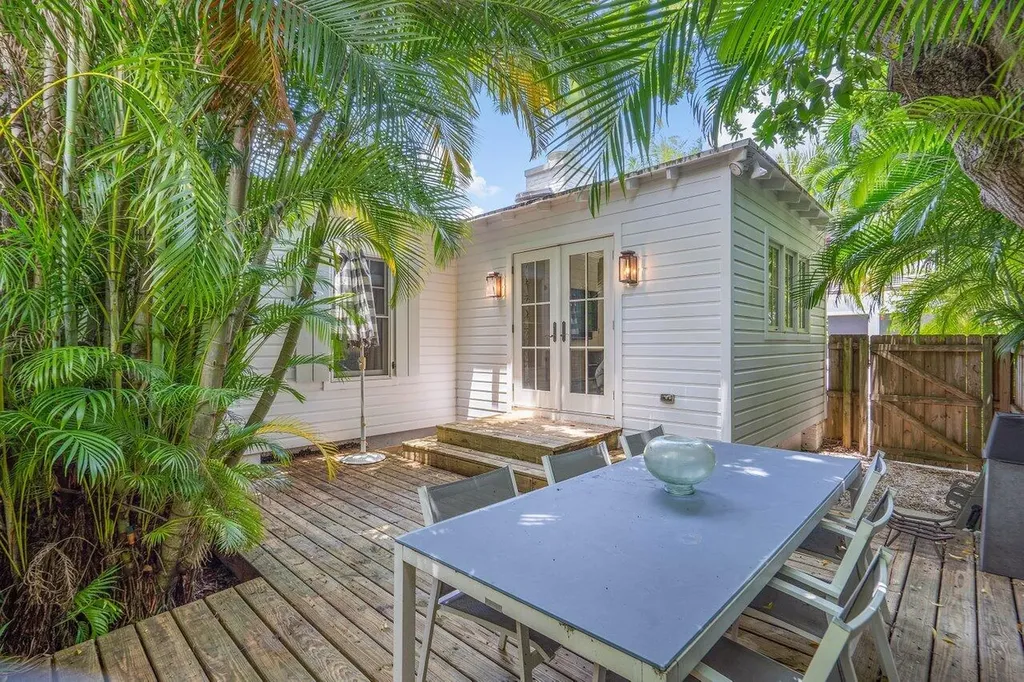 918 NE 5th Street Delray Beach FL 33483