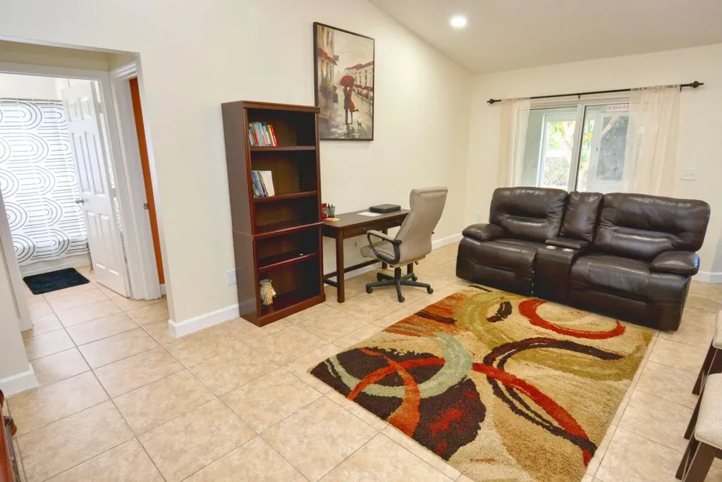 220 W Arbor Avenue Port St Lucie FL 34952