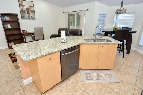 220 W Arbor Avenue Port St Lucie FL 34952