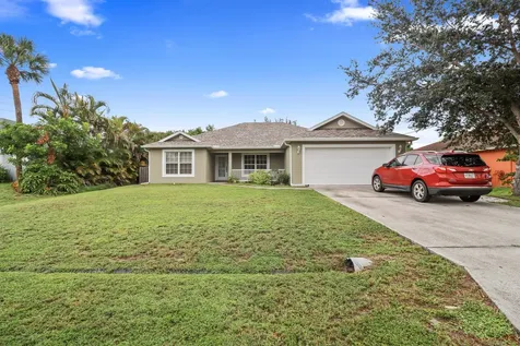 679 SW Post Terrace Port St Lucie FL 34953