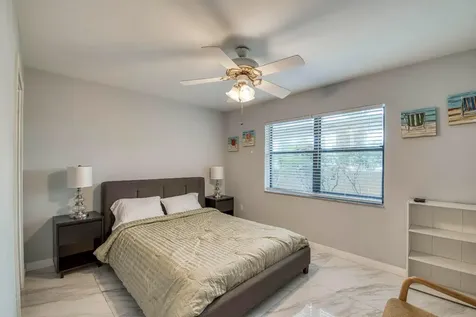 896 N Federal Highway Lantana FL 33462