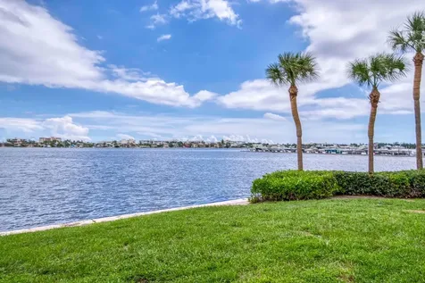 896 N Federal Highway Lantana FL 33462