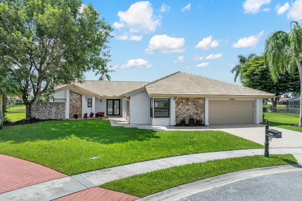 20838 Pebble Creek Court Boca Raton FL 33498