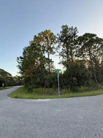 1832 Firethorn Road NW Palm Bay FL 32907