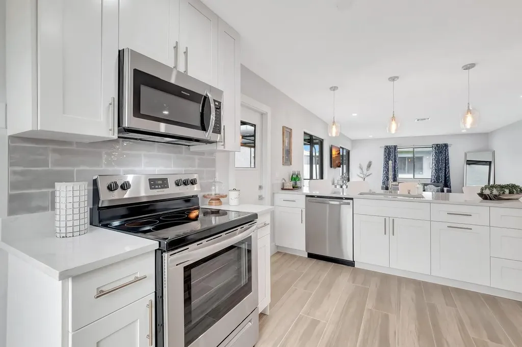 14820 Wildflower Lane Delray Beach FL 33446