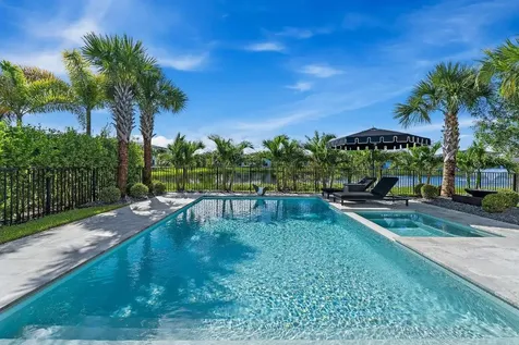 12636 Solana Bay Circle Palm Beach Gardens FL 33412