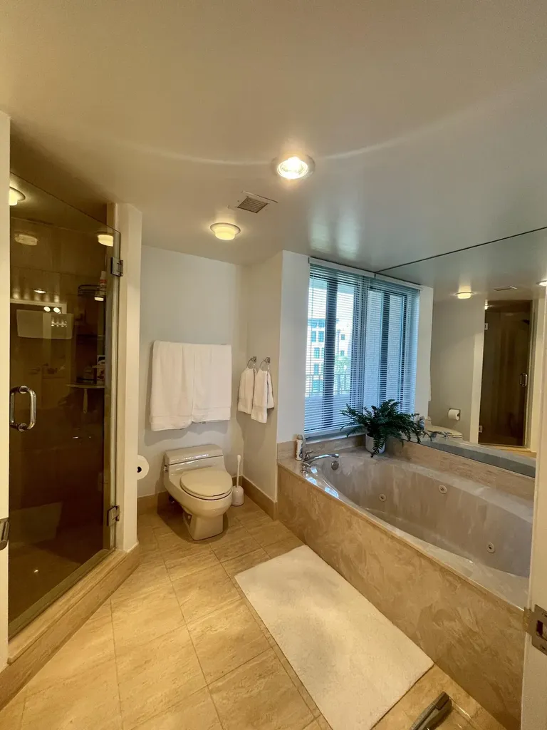 140 SE 5th Avenue Boca Raton FL 33432