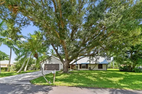 9227 SE Gettysburg Court Hobe Sound FL 33455