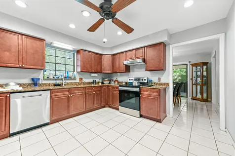 9227 SE Gettysburg Court Hobe Sound FL 33455