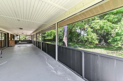 9227 SE Gettysburg Court Hobe Sound FL 33455