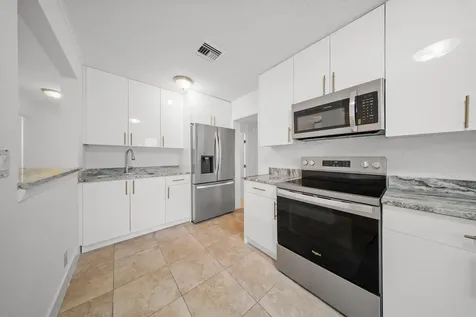 2904 SE Bamboo Street Stuart FL 34997