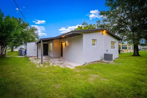 2904 SE Bamboo Street Stuart FL 34997