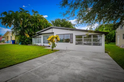 2904 SE Bamboo Street Stuart FL 34997