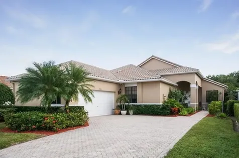 10091 Dover Carriage Lane Lake Worth FL 33449