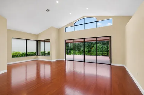 10091 Dover Carriage Lane Lake Worth FL 33449