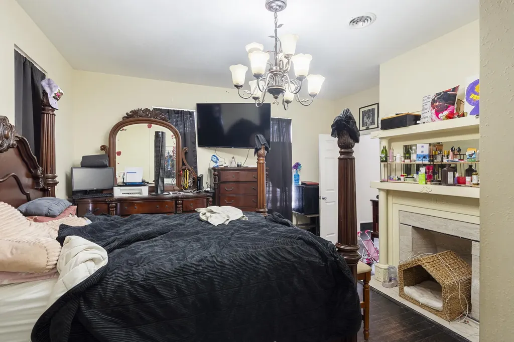 618 W Washington Street Quincy FL 32351