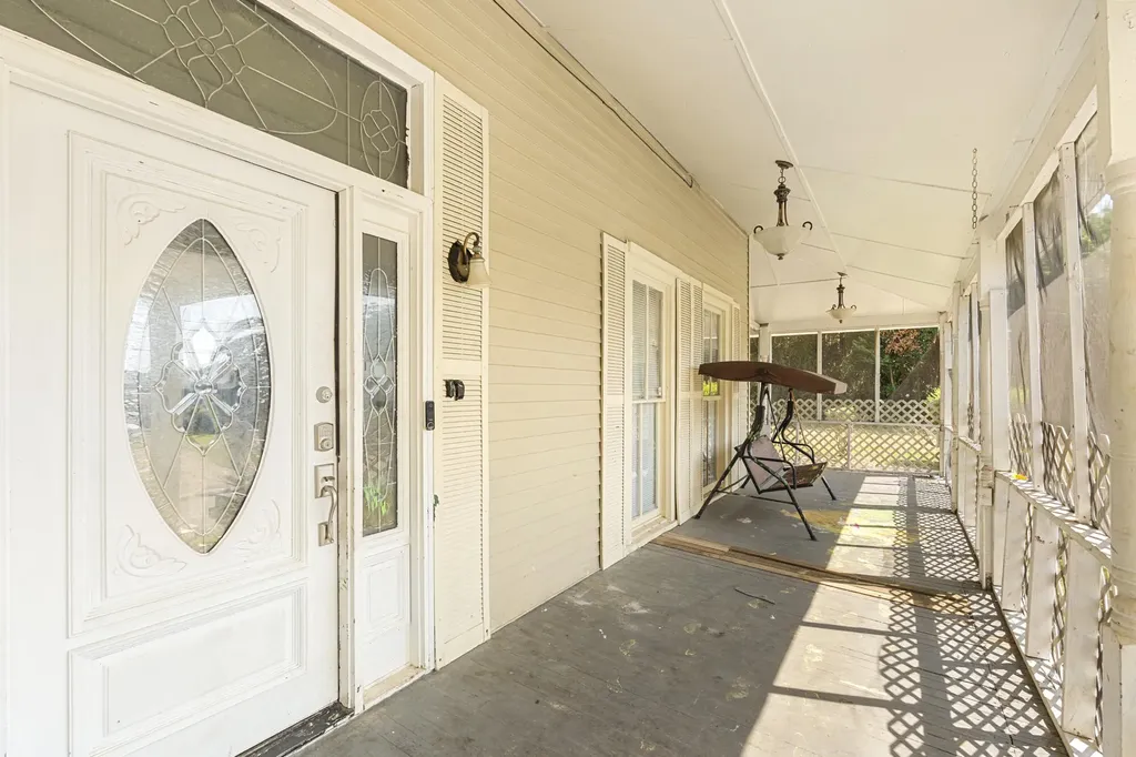 618 W Washington Street Quincy FL 32351