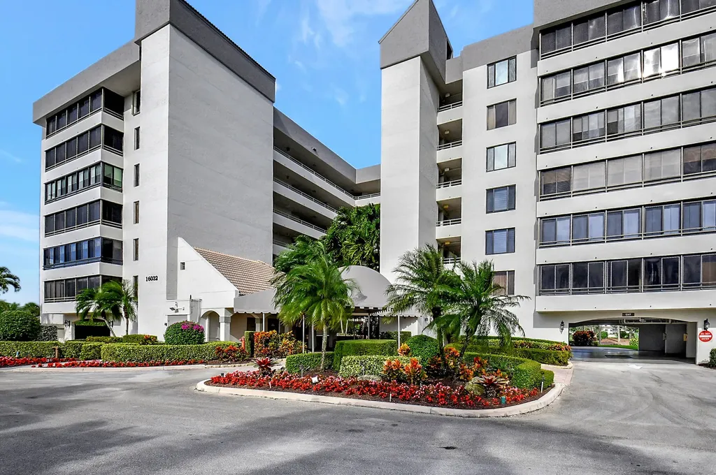 16032 Lomond Hills Trail Delray Beach FL 33446