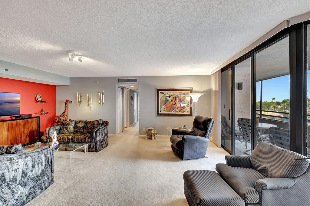 16032 Lomond Hills Trail Delray Beach FL 33446