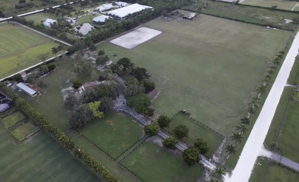 16098 Deer Path Lane Wellington FL 33470
