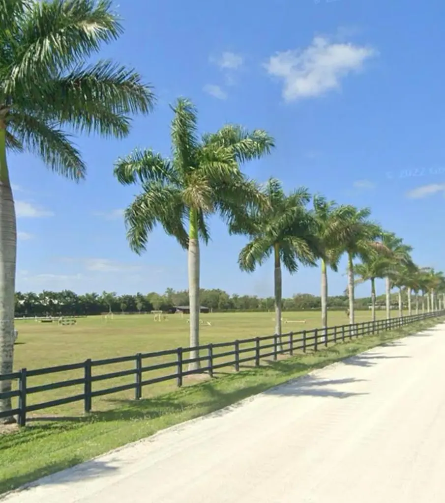 16098 Deer Path Lane Wellington FL 33470
