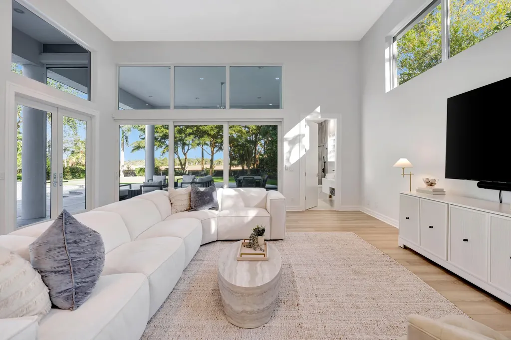 7801 Old Marsh Road Palm Beach Gardens FL 33418
