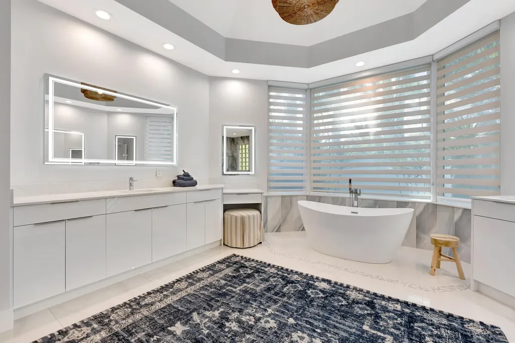 7801 Old Marsh Road Palm Beach Gardens FL 33418